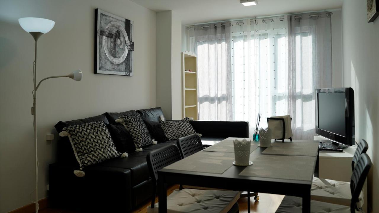 Solares Style Vistas Al Rio Miera Apartment Exterior photo
